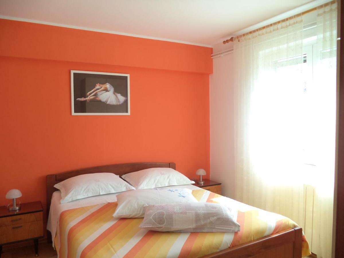 Valeriana Apartment Pula Exterior foto